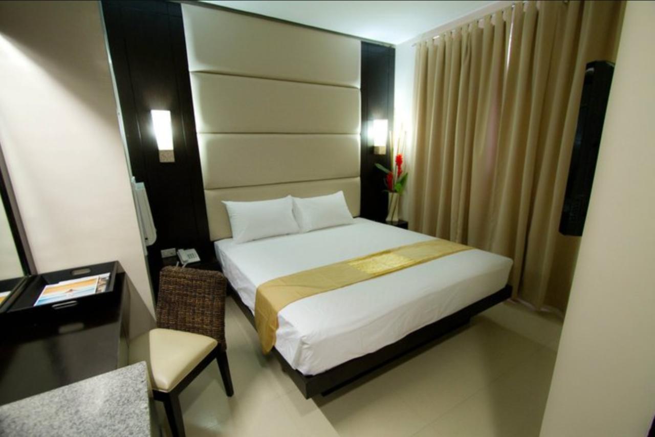 Hotel Stella Cebu Exteriör bild